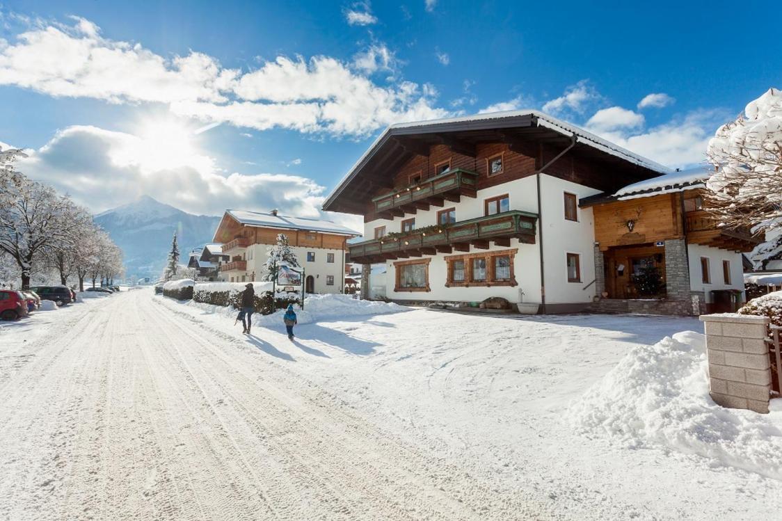 Holiday Im Gaestehaus Warter In Altenmarkt Altenmarkt im Pongau Εξωτερικό φωτογραφία
